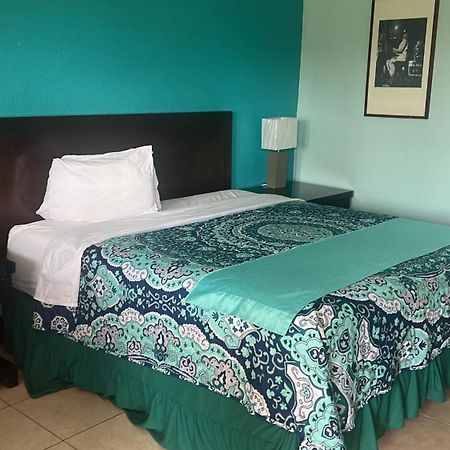 Apm Inn & Suites - Джексонвілл Екстер'єр фото