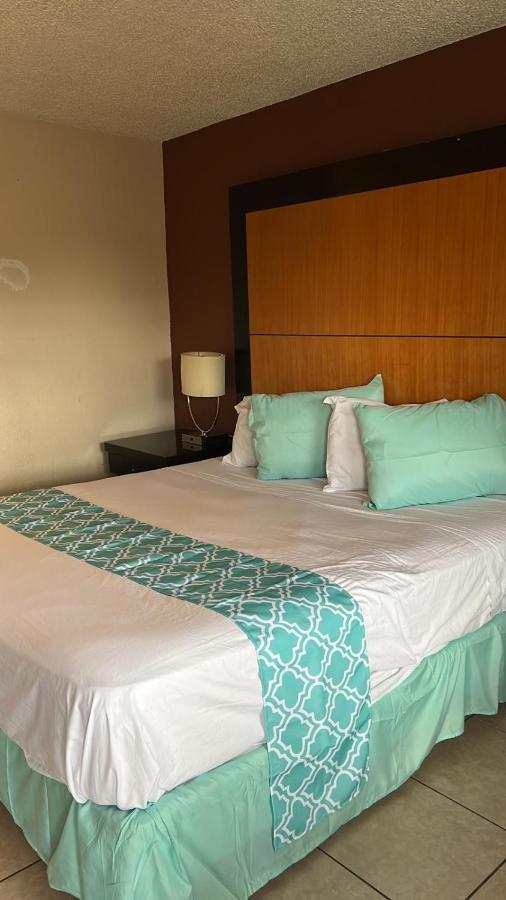 Apm Inn & Suites - Джексонвілл Екстер'єр фото